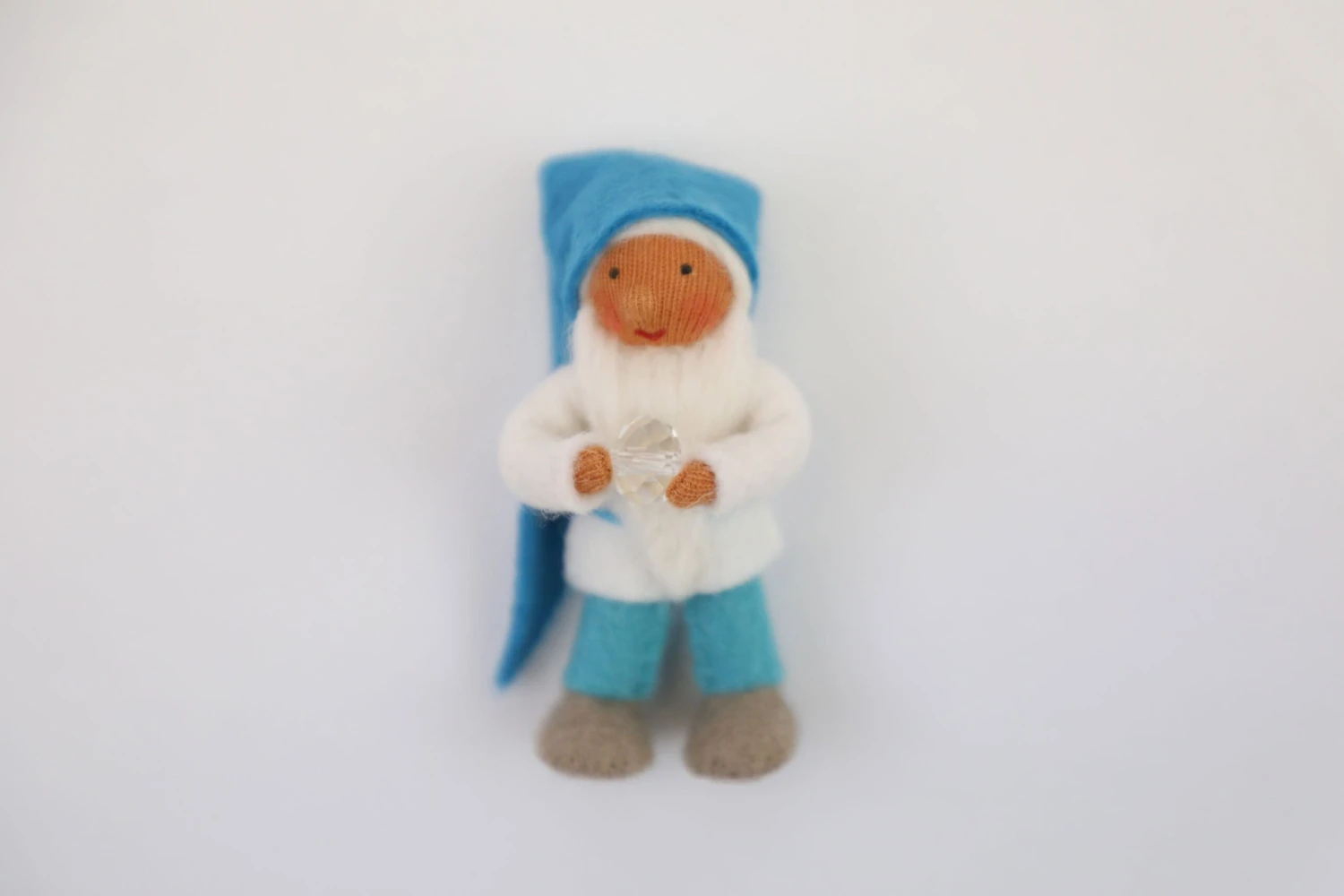 Ambrosius Dwarf With Crystal 4 Ambrosius Dwarf With Crystal - Image 4