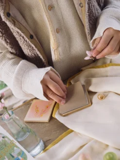 Grapat Easter / Grapat X Ostheimer Collab - Hello Spring 31 Grapat Easter / Grapat X Ostheimer Collab - Hello Spring -Toy Sale Store ART25 8249HelloSpring12JoguinesGrapat