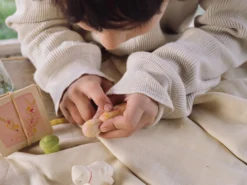 Grapat Easter / Grapat X Ostheimer Collab - Hello Spring 18 Grapat Easter / Grapat X Ostheimer Collab - Hello Spring -Toy Sale Store ART25 8249HelloSpring8JoguinesGrapat