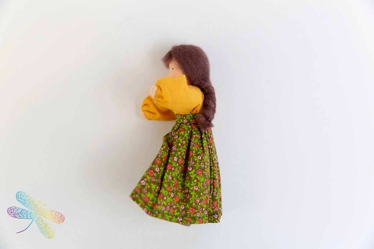 Evi Doll Mother Doll Brown Hair 2 Evi Doll Mother Doll Brown Hair - Image 2