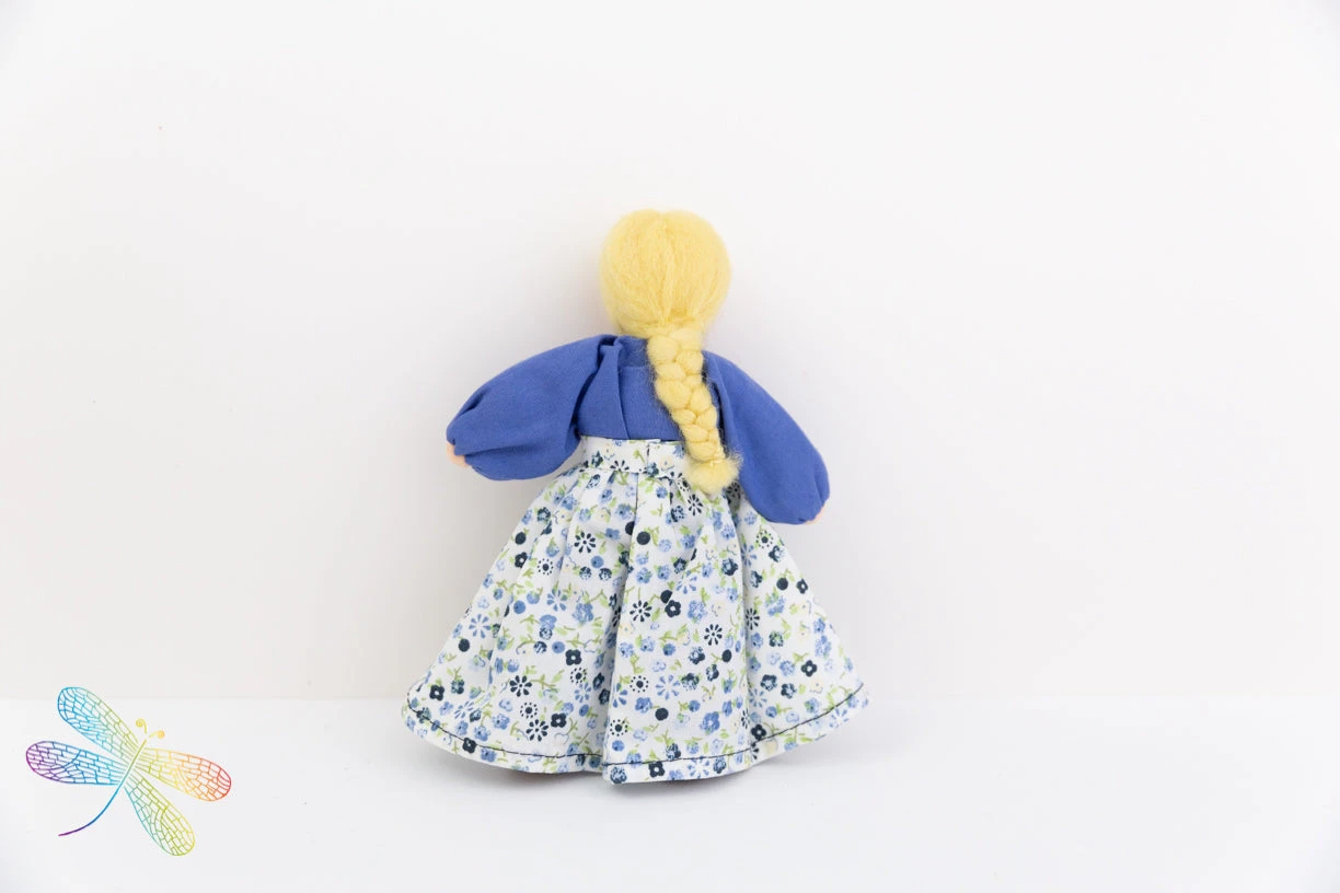 Evi Doll Mother Doll Blonde Hair 2 Evi Doll Mother Doll Blonde Hair - Image 2