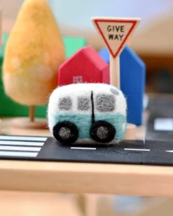 Felt Camper Van Toy -Toy Sale Store FeltCamperVanToy DragonflyToys3