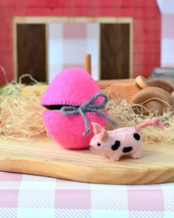 Felt Surprise Egg With Spotted Piglet Inside -Toy Sale Store FeltSurpriseEggwithSpottedPigletInside DragonflyToys3