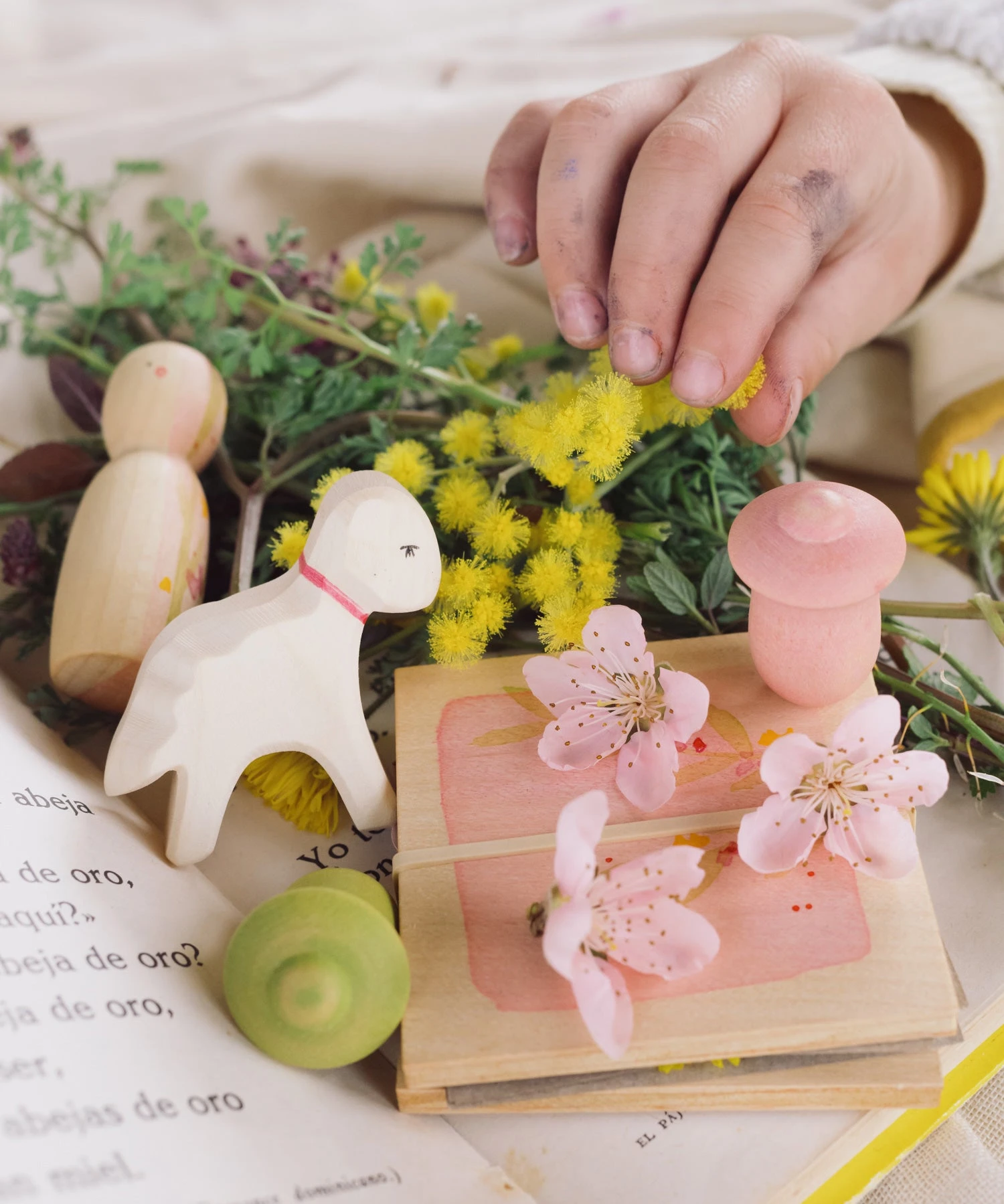 Grapat Easter / Grapat X Ostheimer Collab - Hello Spring 2 Grapat Easter / Grapat X Ostheimer Collab - Hello Spring - Image 2